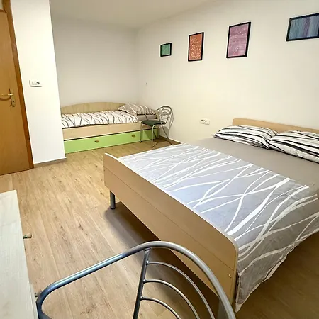Pija's Apartment, A Quiet Getaway Close To Ljubljana Apartmán Vrhnika